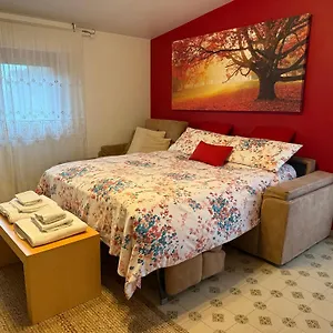 Mirella Bed & Breakfast