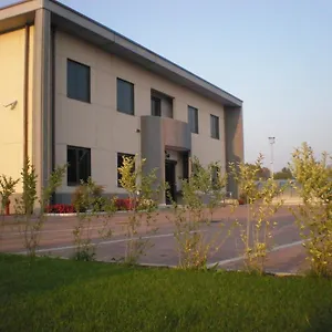 Groane Hotel