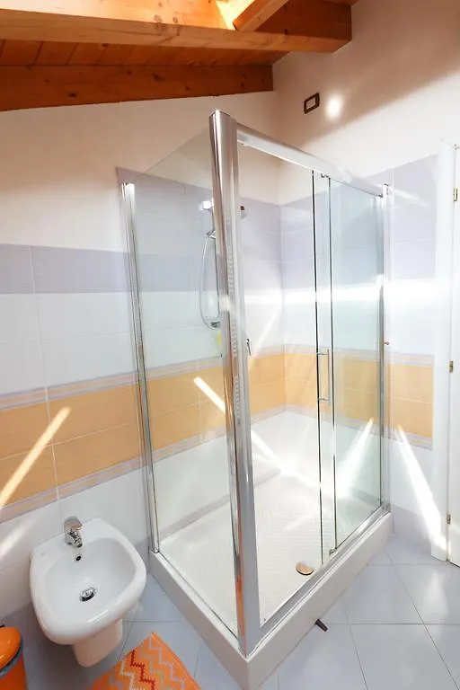 Il Gelsomino Bed & Breakfast Ferno