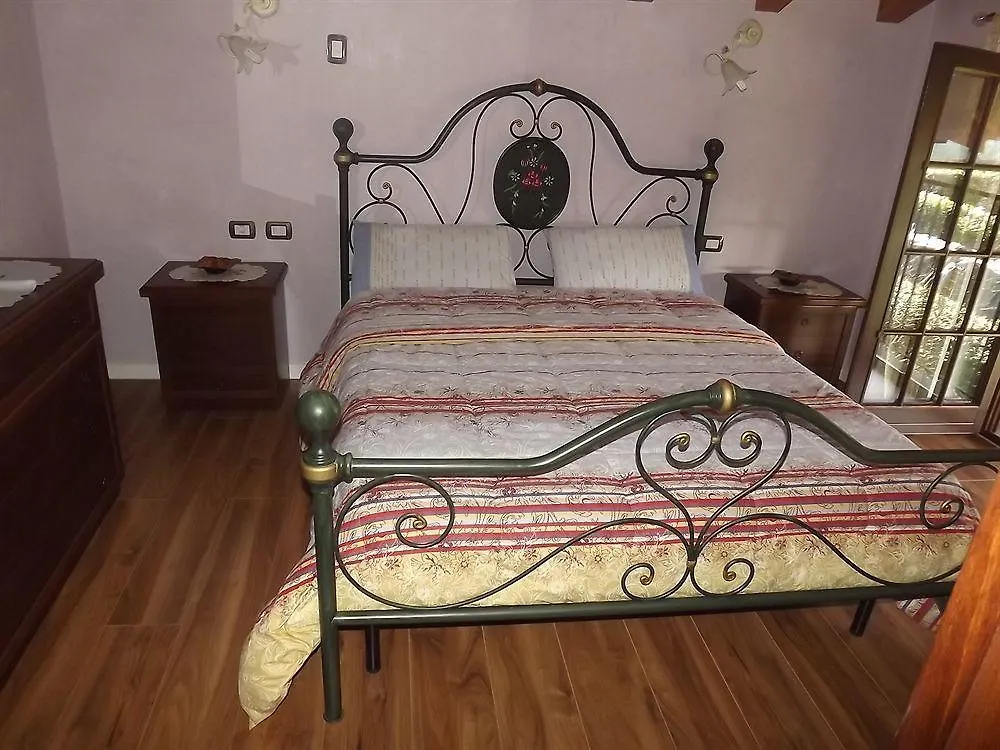 Il Gelsomino Bed & Breakfast Ferno Italy