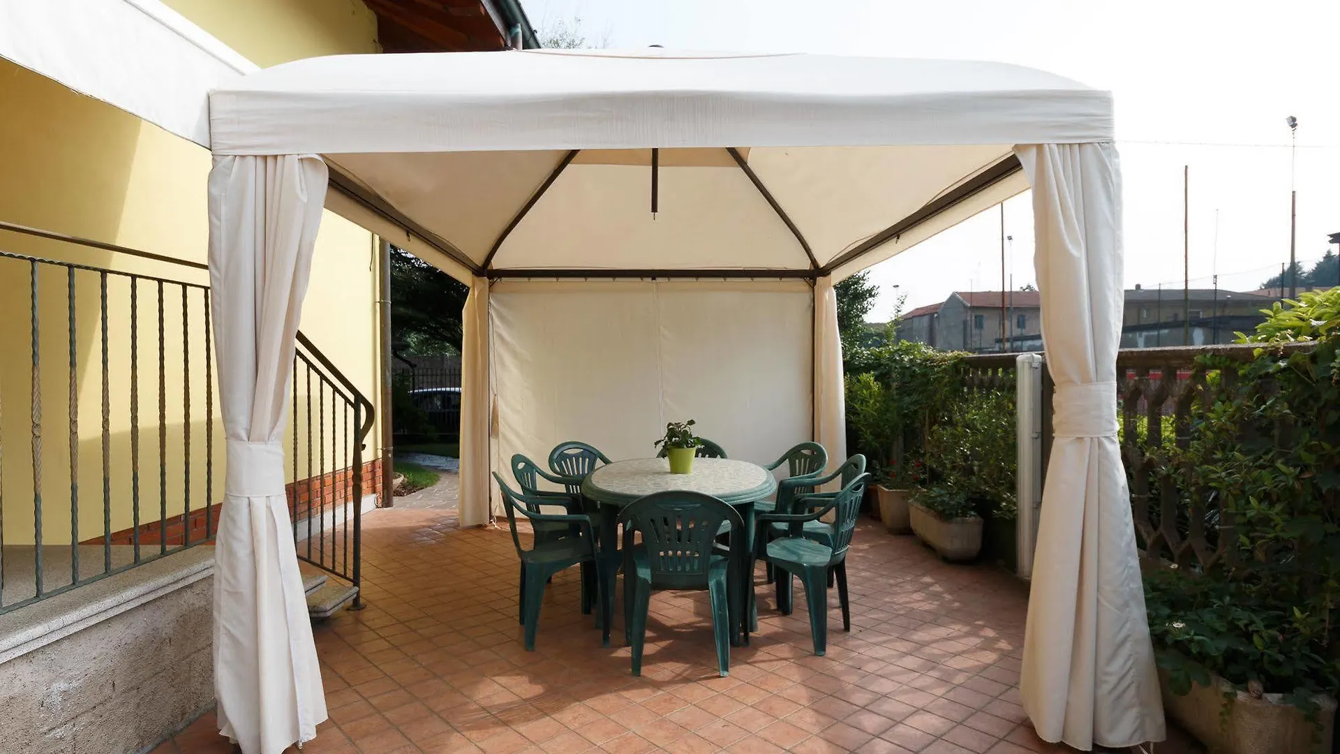 Il Gelsomino Bed & Breakfast Ferno